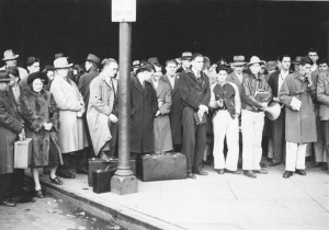 Reservists at Union Station, March 15, 1943 (University Archives photo, click to enlarge)